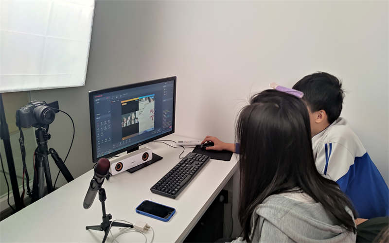 從課堂到直播間—我校以賽促學探索電商人才培