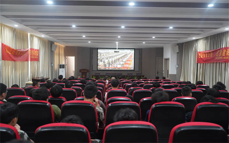 以觀禮明志：吉安市理工技工學(xué)校2025年9月3日閱